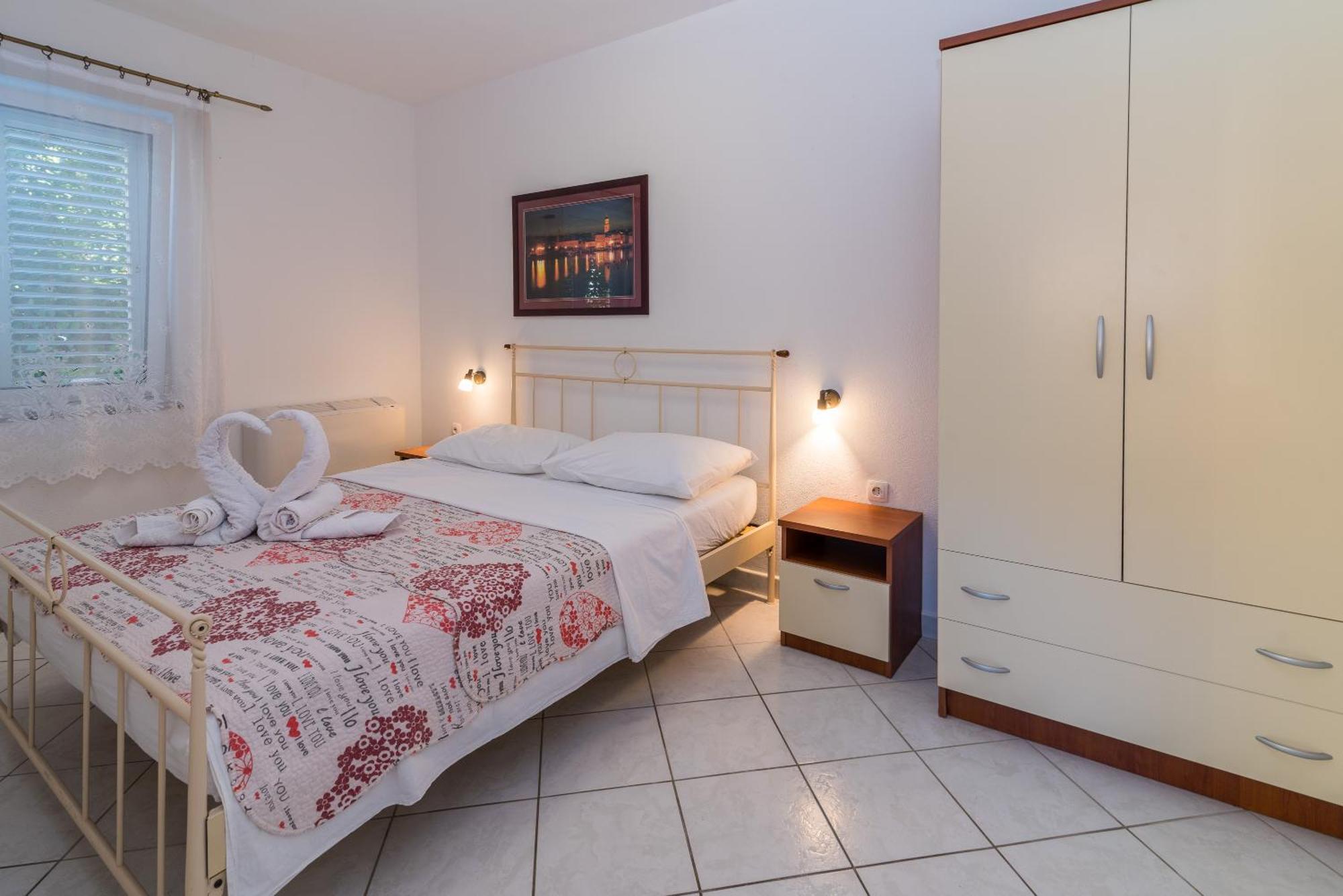 Apartments Irena Krk Крк Номер фото