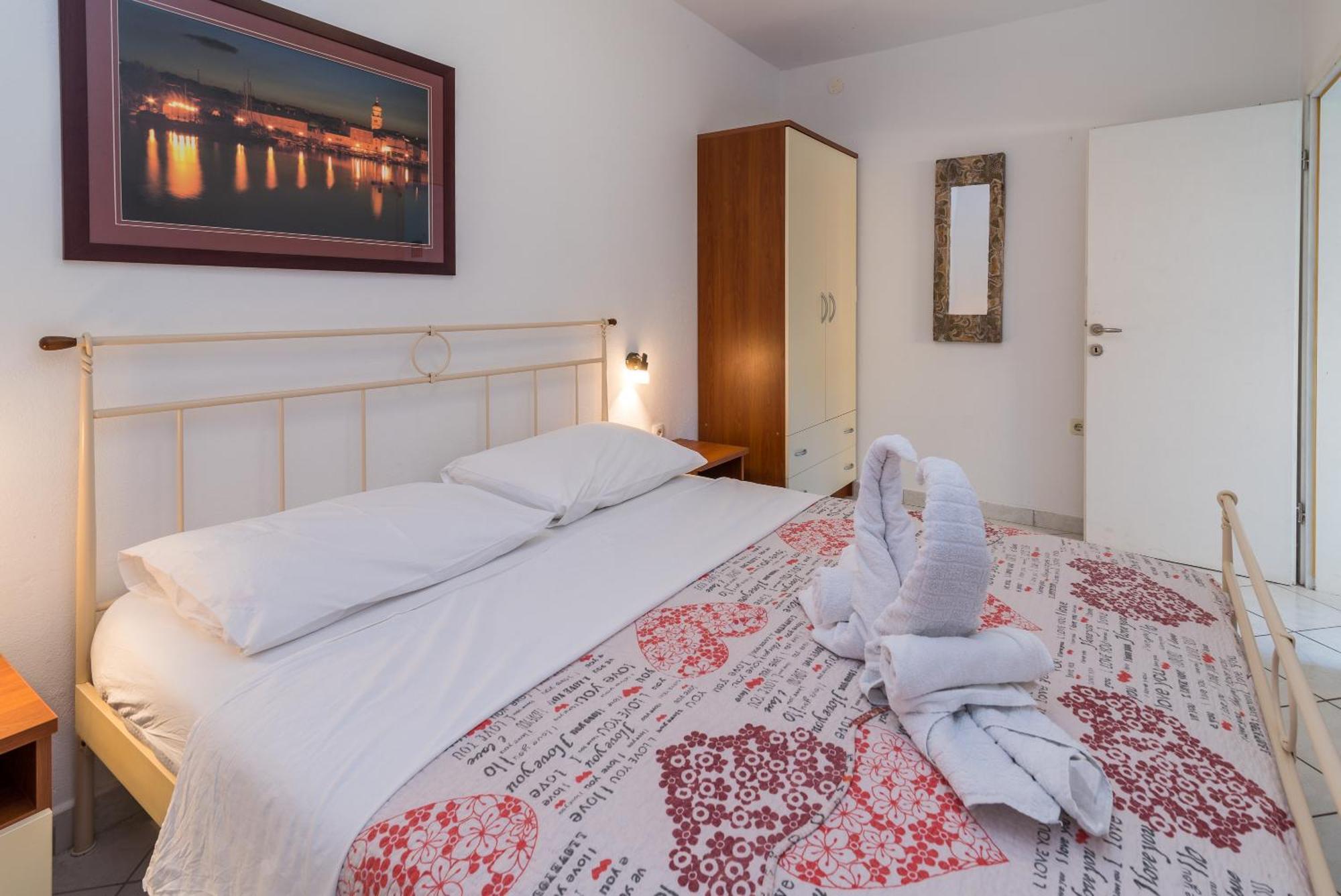 Apartments Irena Krk Крк Номер фото